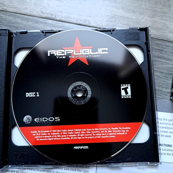 Republic The Revolution PC Game by Eidos *untested* - Picture 6 of 7